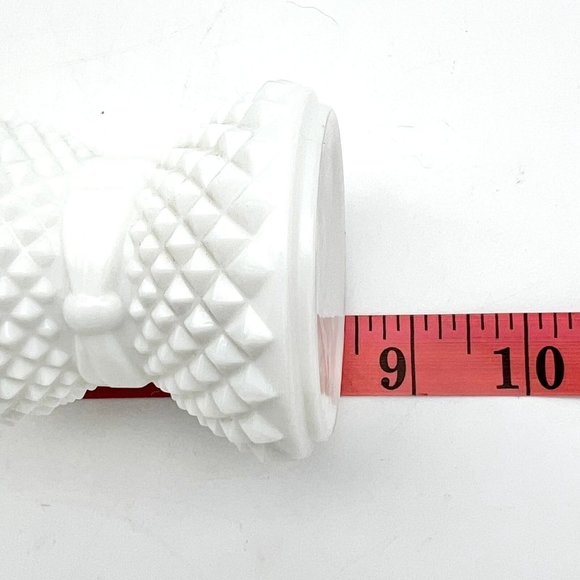 Set of 2 Mini Vintage Oil Lamps 8.5 x 3 9 x 3 Brass and White Milk Glass - Picture 8 of 11